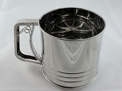 STAINLESS STEEL FLOUR SIFTER  PASTRY CAKE  BAKE EASY USE AND EASY CLEAN W1
