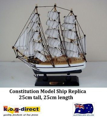 USS CONSTITUTION MODEL WOODEN SHIP REPLICA 35CM NAUTICAL COLLECTORS ITEM NEW